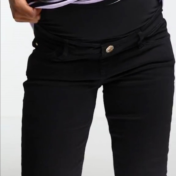 Maternity Flared Jeans - New w Tags - Picture 3 of 6